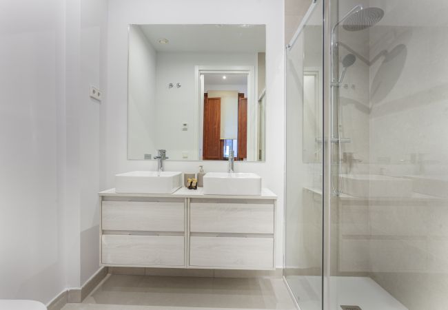 Apartment in Madrid - Cibeles Exclusive II apartment in Madrid Apartment in Madrid - Cibeles Exclusive II apartment in Madrid