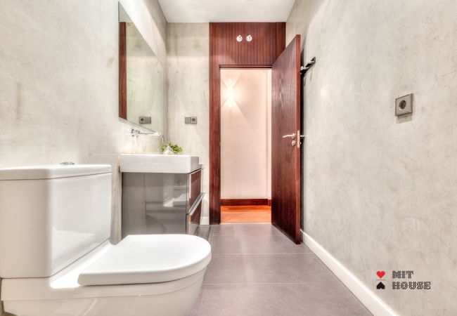 Apartment in Madrid - MIT House Gran Via Place in Madrid