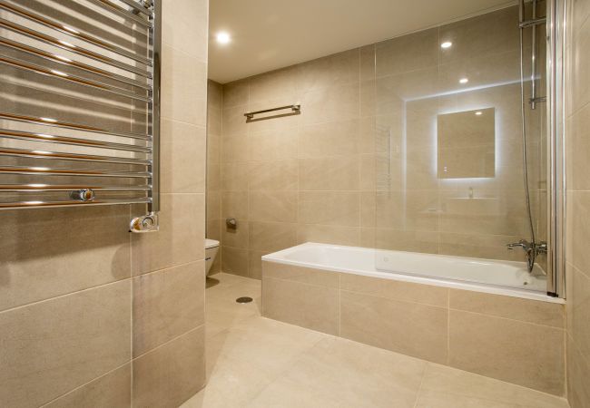 Apartment in Madrid -  Bernabeu Luxe I apartament in Madrid Apartment in Madrid -  Bernabeu Luxe I apartament in Madrid