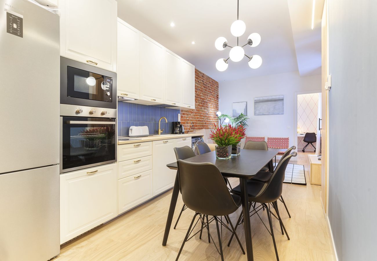 Apartment in Madrid - 4 Ways X apartment in Madrid