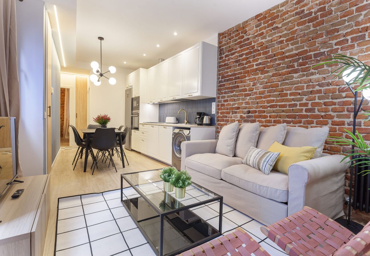 Apartment in Madrid - 4 Ways X apartment in Madrid