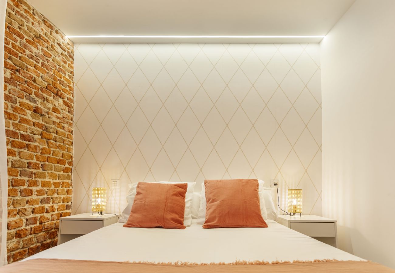 Apartment in Madrid - 4 Ways X apartment in Madrid