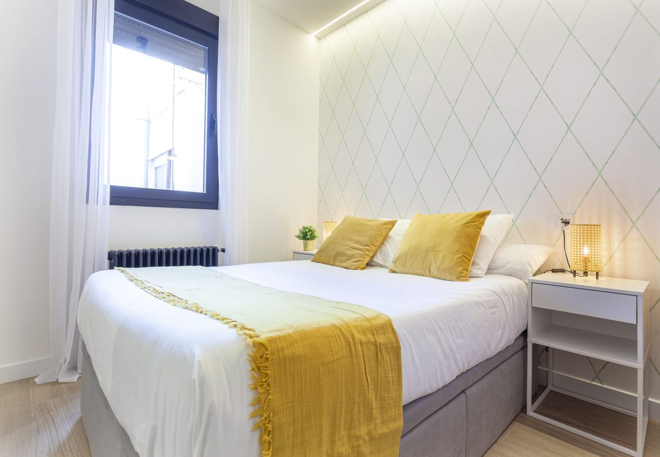 Apartment in Madrid - 4 Ways X apartment in Madrid
