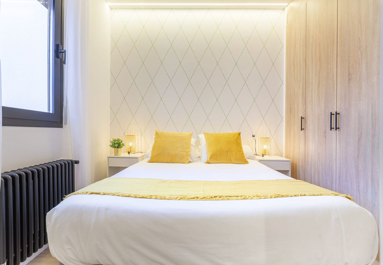 Apartment in Madrid - 4 Ways X apartment in Madrid