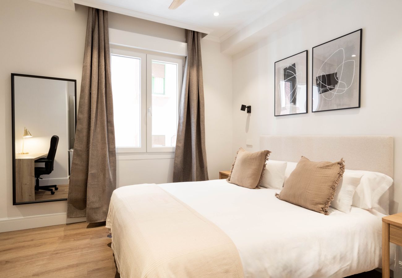 Apartment in Madrid - The Alcala Design II apartment in Madrid
