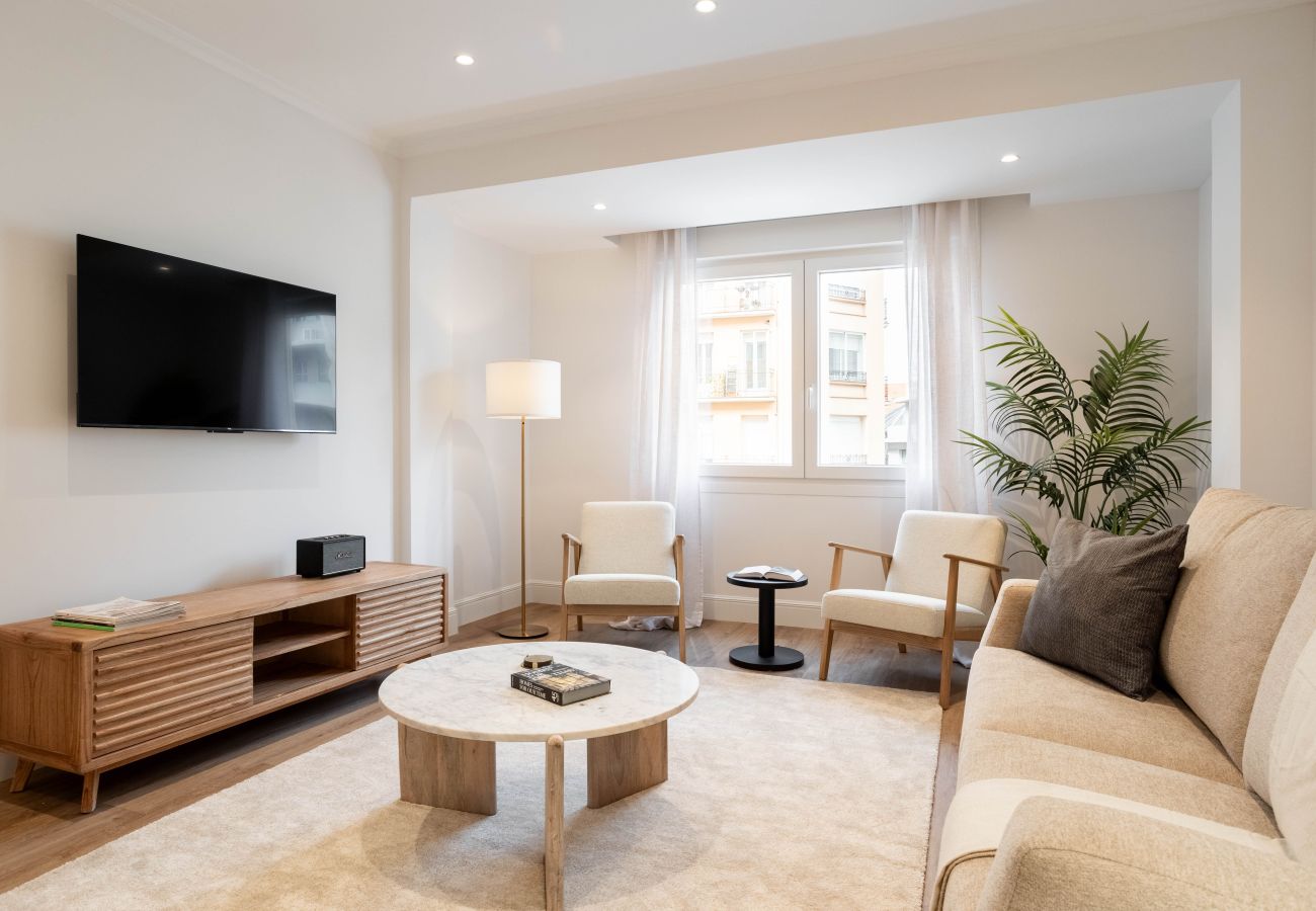 Apartment in Madrid - Adelfas I apartment in Madrid 