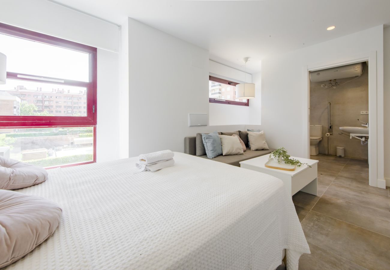 Studio in Madrid - USL Almudena Apartment in Madrid 