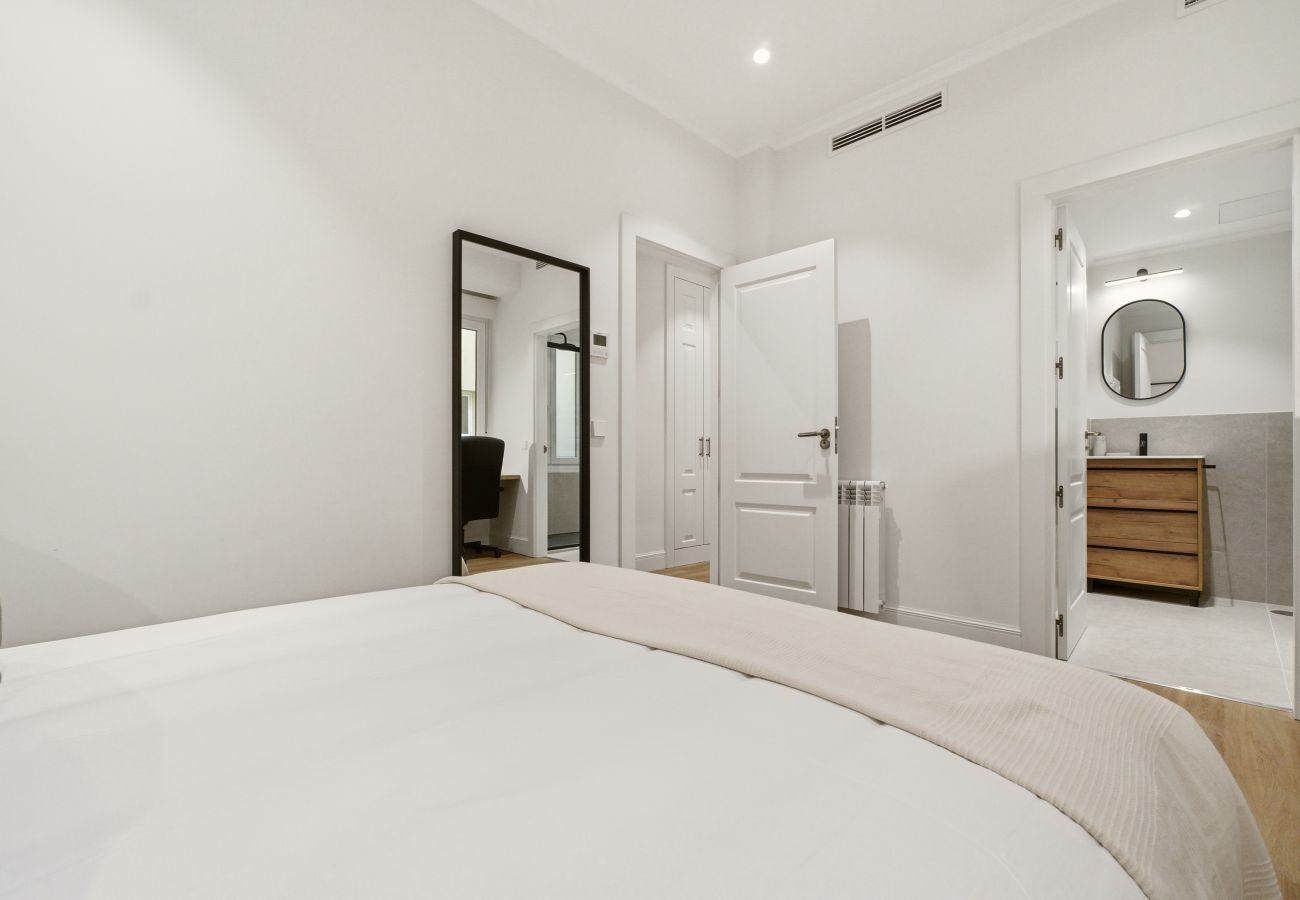 Apartment in Madrid - The Alcala Design I apartment in Madrid 