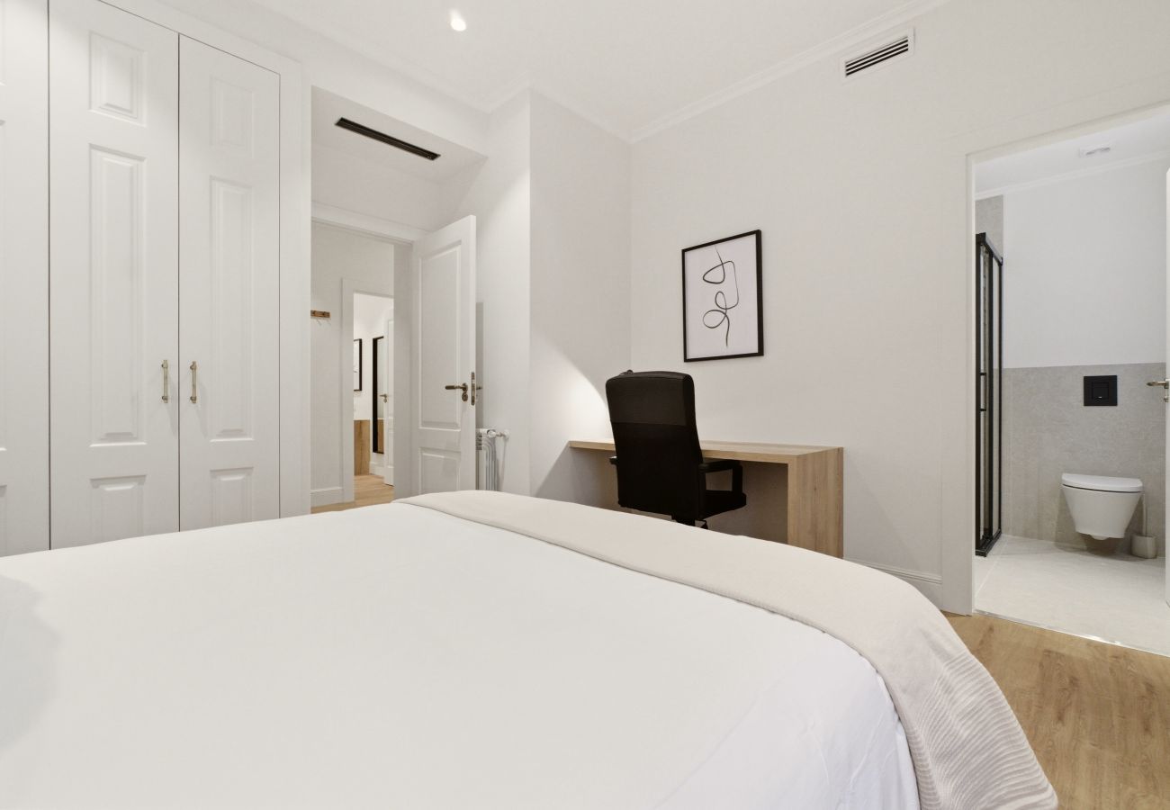 Apartment in Madrid - The Alcala Design I apartment in Madrid 
