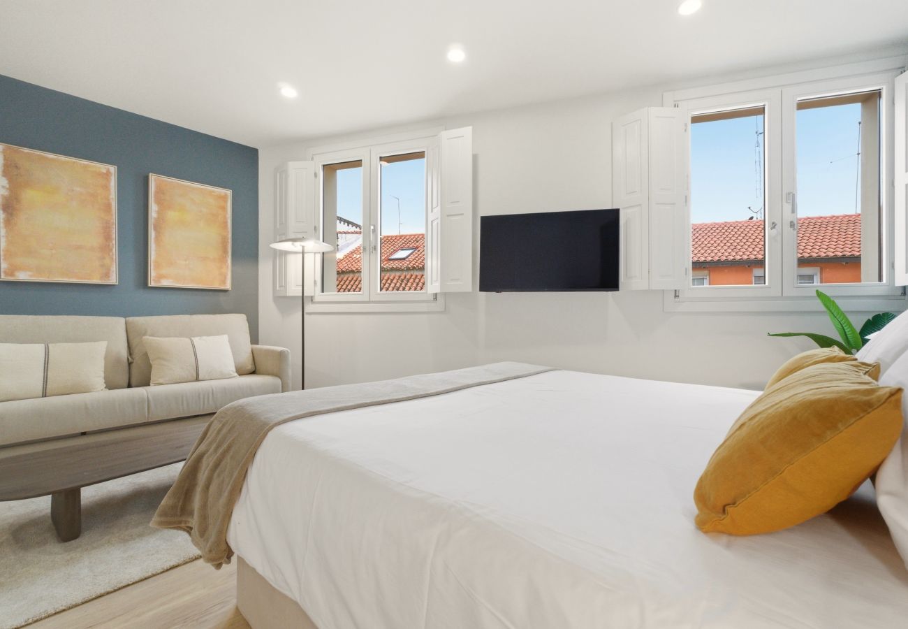 Studio in Madrid - Teatro IX apartment in Madrid 
