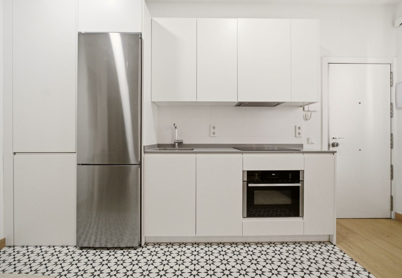 Studio in Madrid - Casa Cortés V apartment in Madrid 
