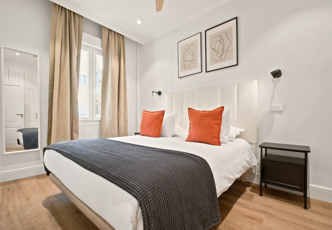 Apartment in Madrid - The Alcala Luxe IV apartment in Madrid 