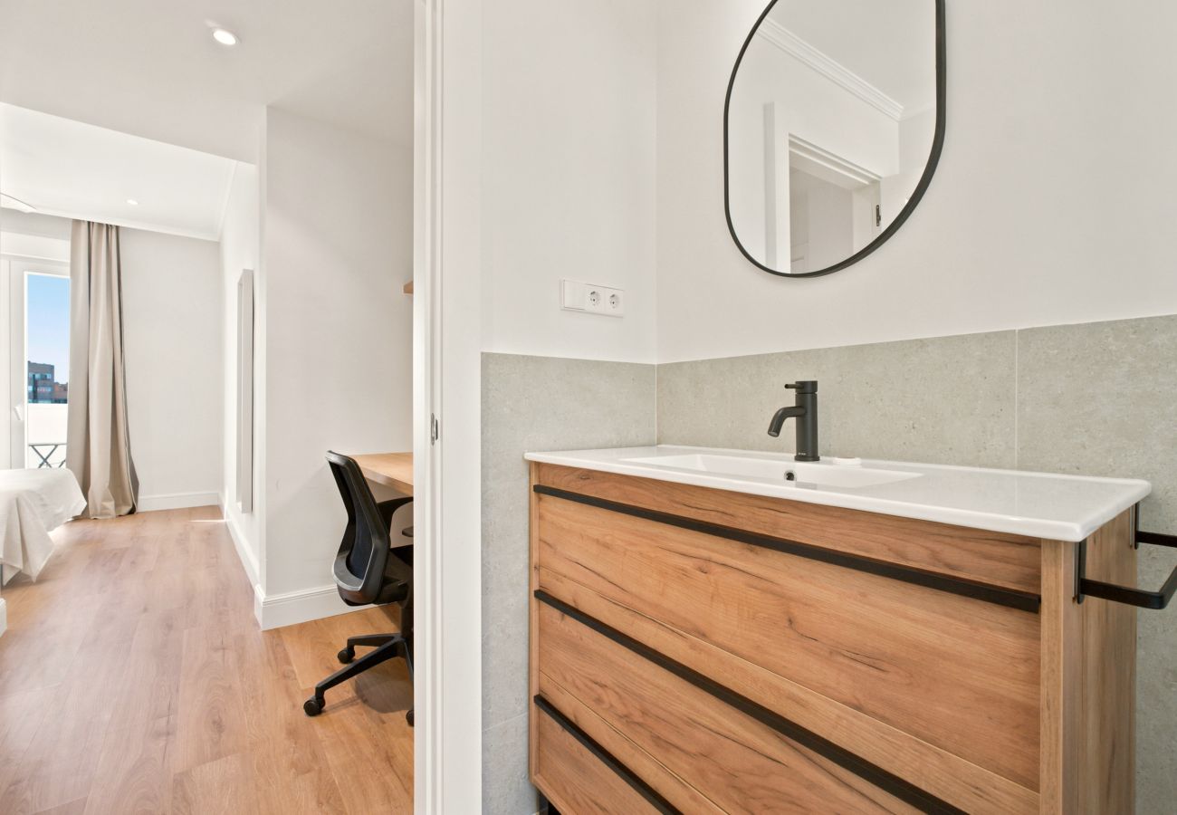 Apartment in Madrid - The Alcala Luxe VI apartment in Madrid 