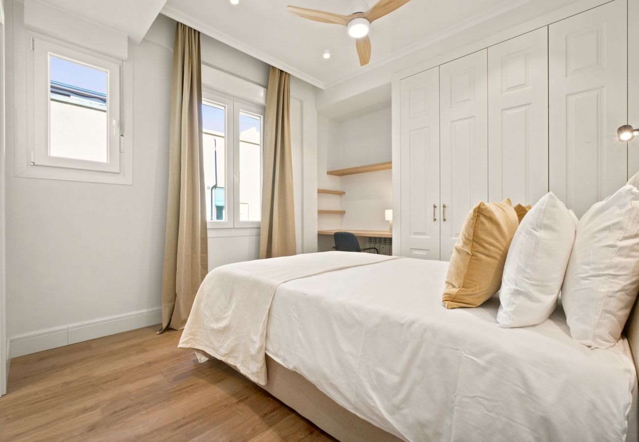 Apartment in Madrid - The Alcala Luxe VI apartment in Madrid 