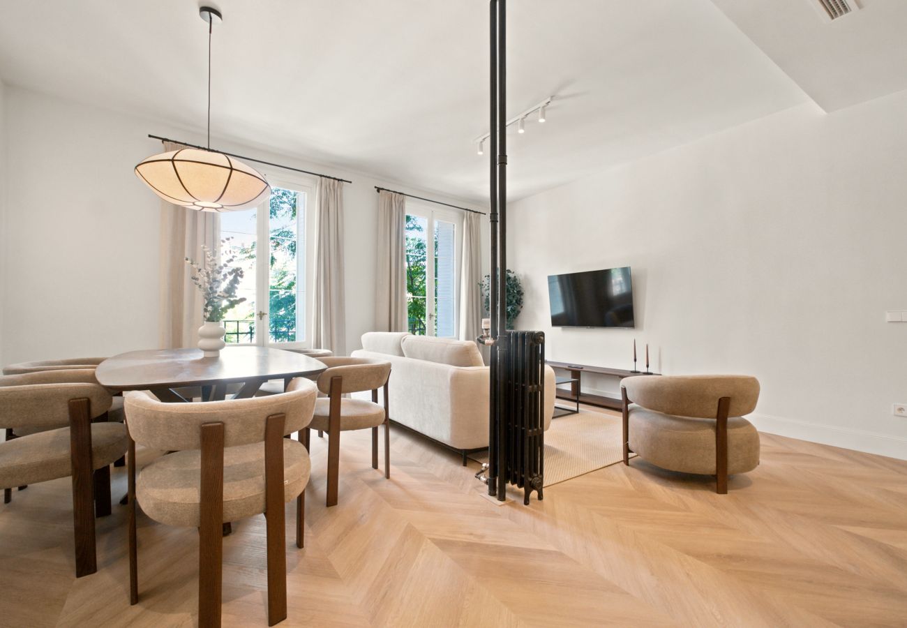 Apartment in Madrid - Almagro Luxe II apartment in Madrid 