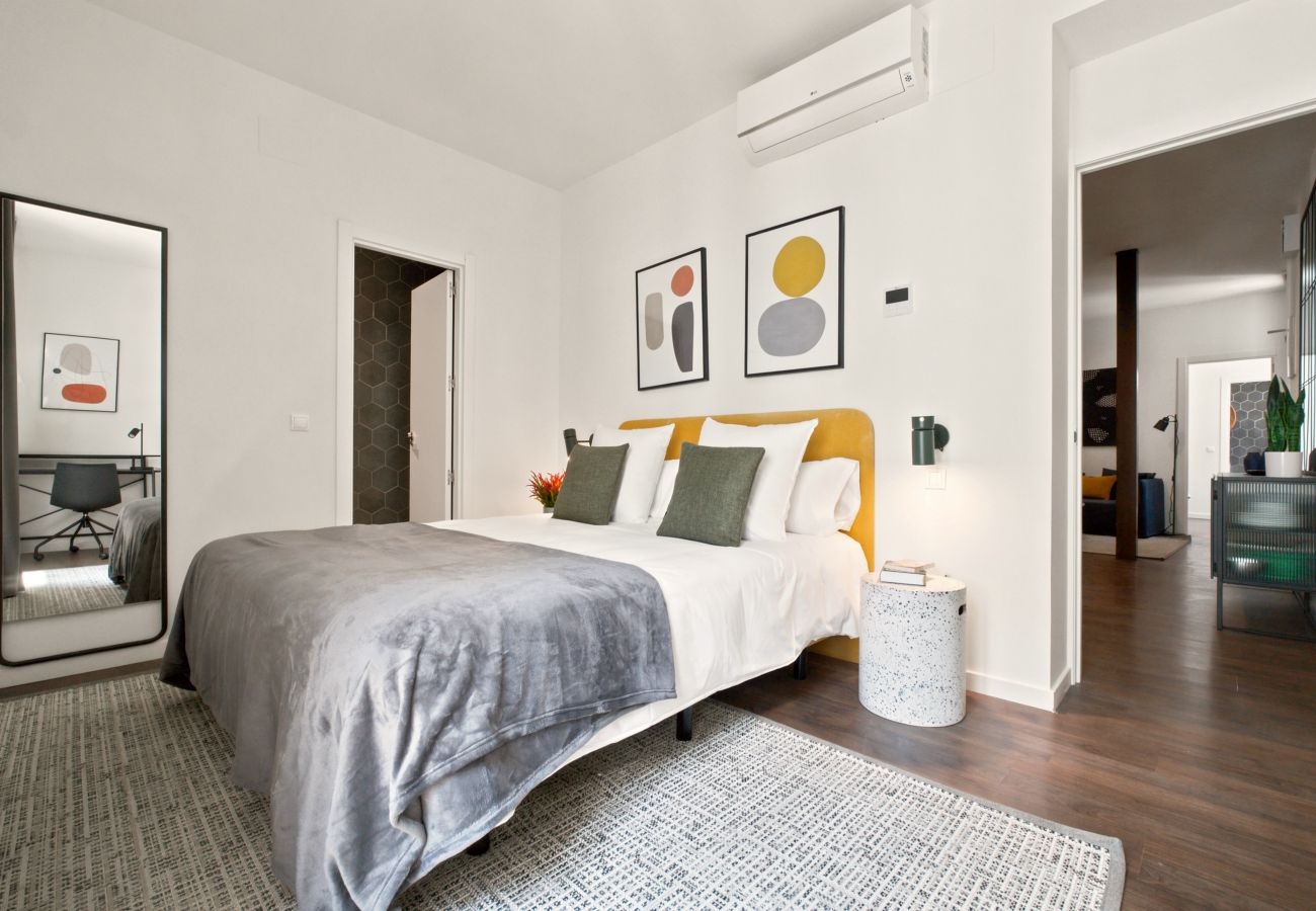 Apartment in Madrid - Basilica IX apartment in Madrid 