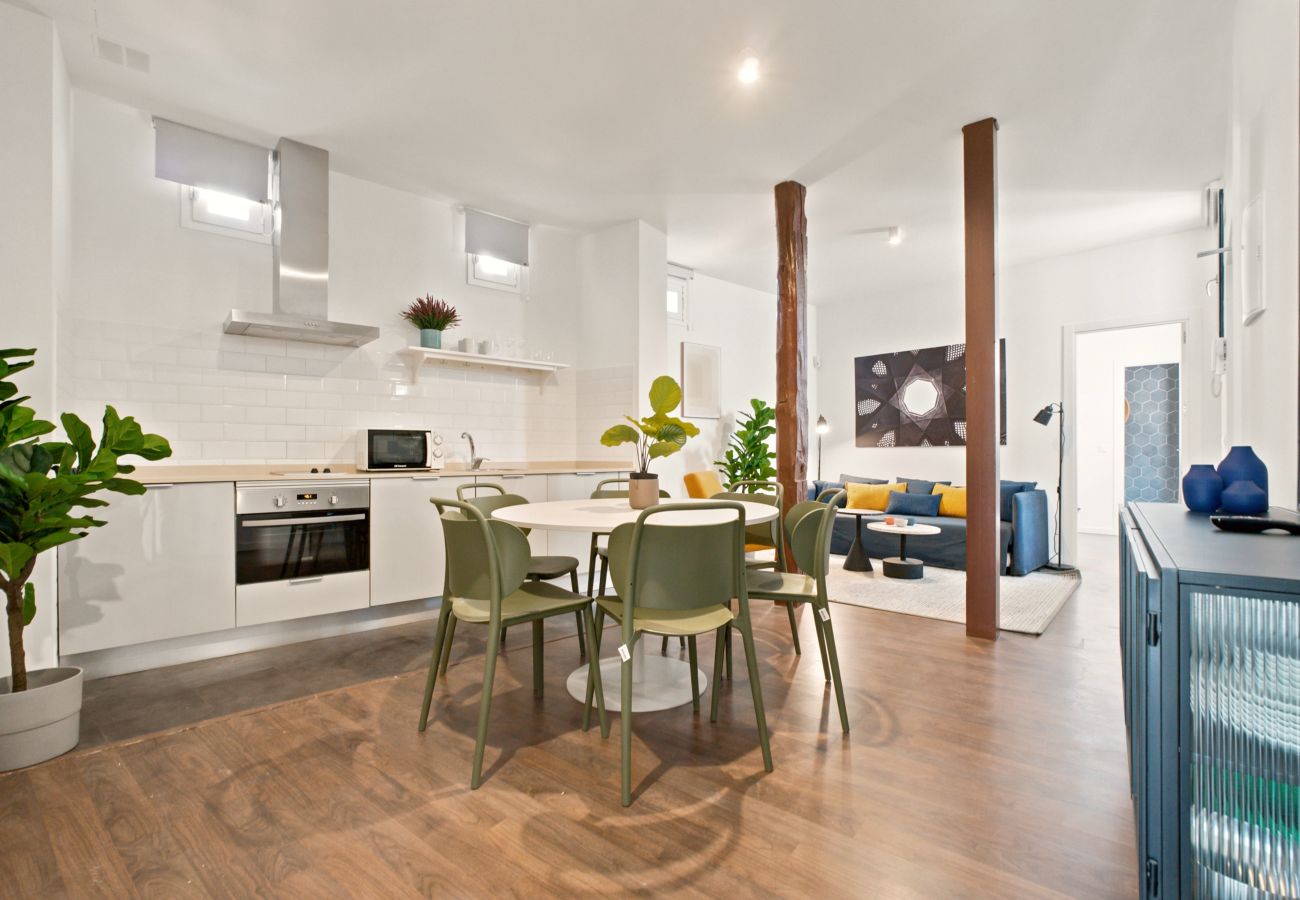 Apartment in Madrid - Basilica XIII apartment in Madrid 