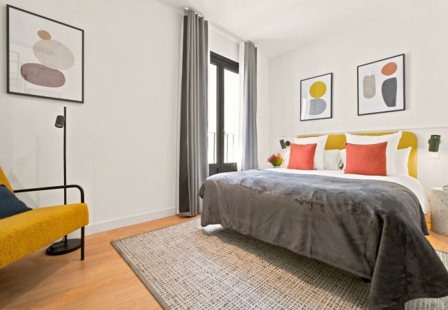 Apartment in Madrid - Basilica XIV apartment in Madrid 