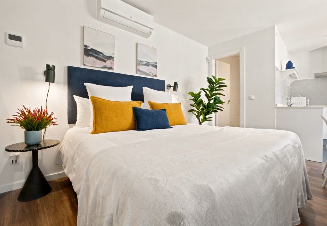 Studio in Madrid - Basilica XIX apartment in Madrid 