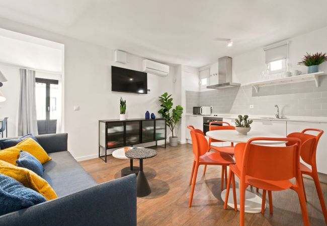 Studio in Madrid - Basilica XX apartment in Madrid 