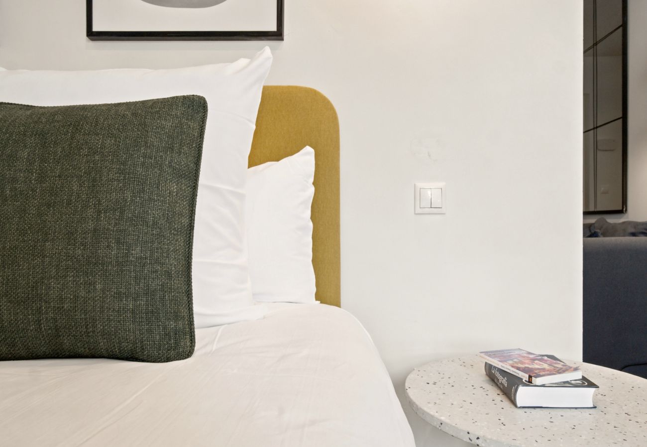 Studio in Madrid - Basilica XX apartment in Madrid 