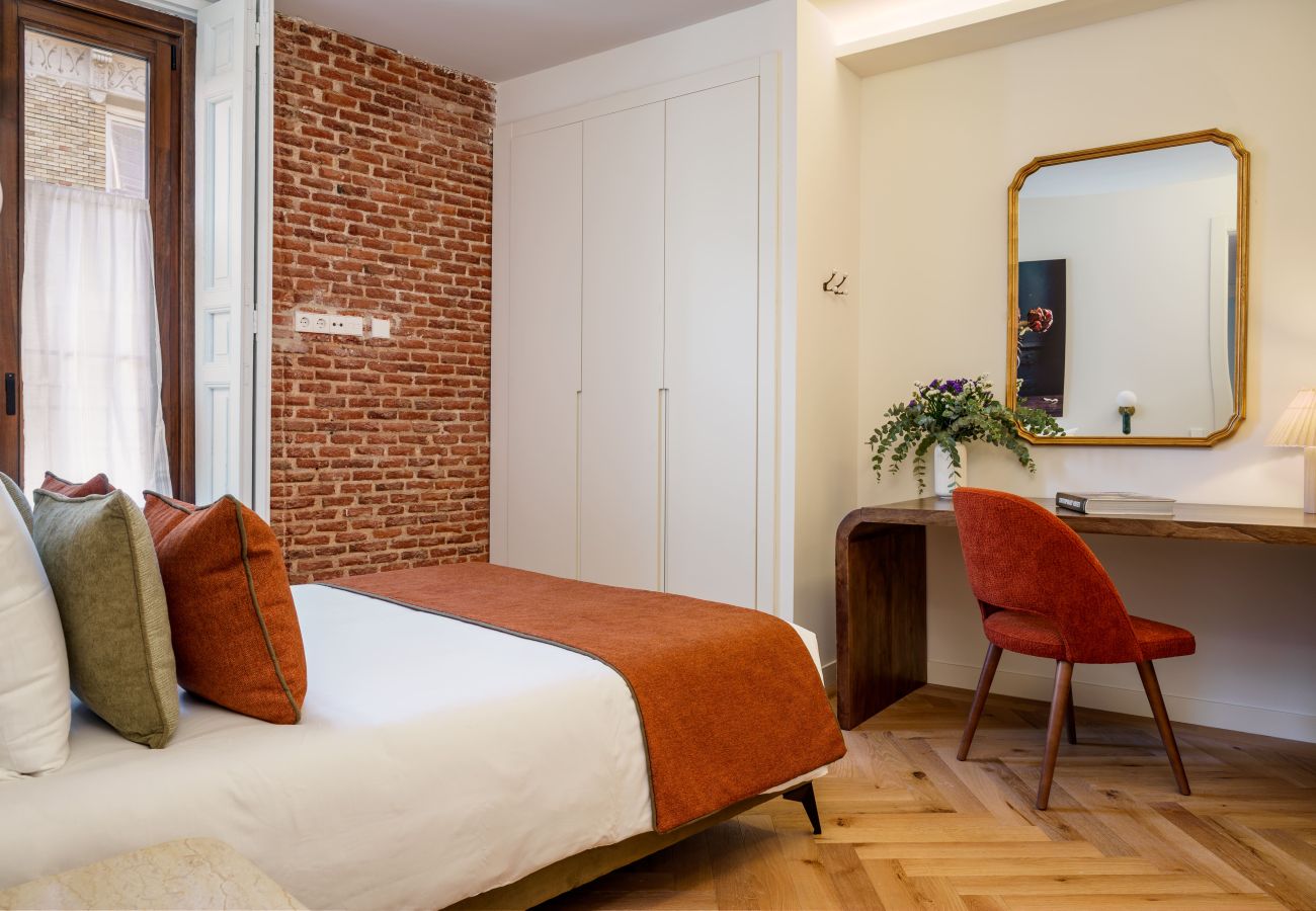 Apartment in Madrid - Travesia Madrid VI apartment