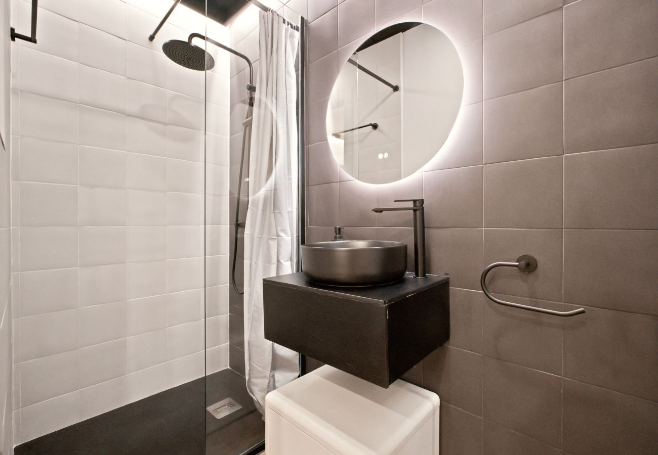 Studio in Madrid - Bulevar Living 03 apartment in Madrid 
