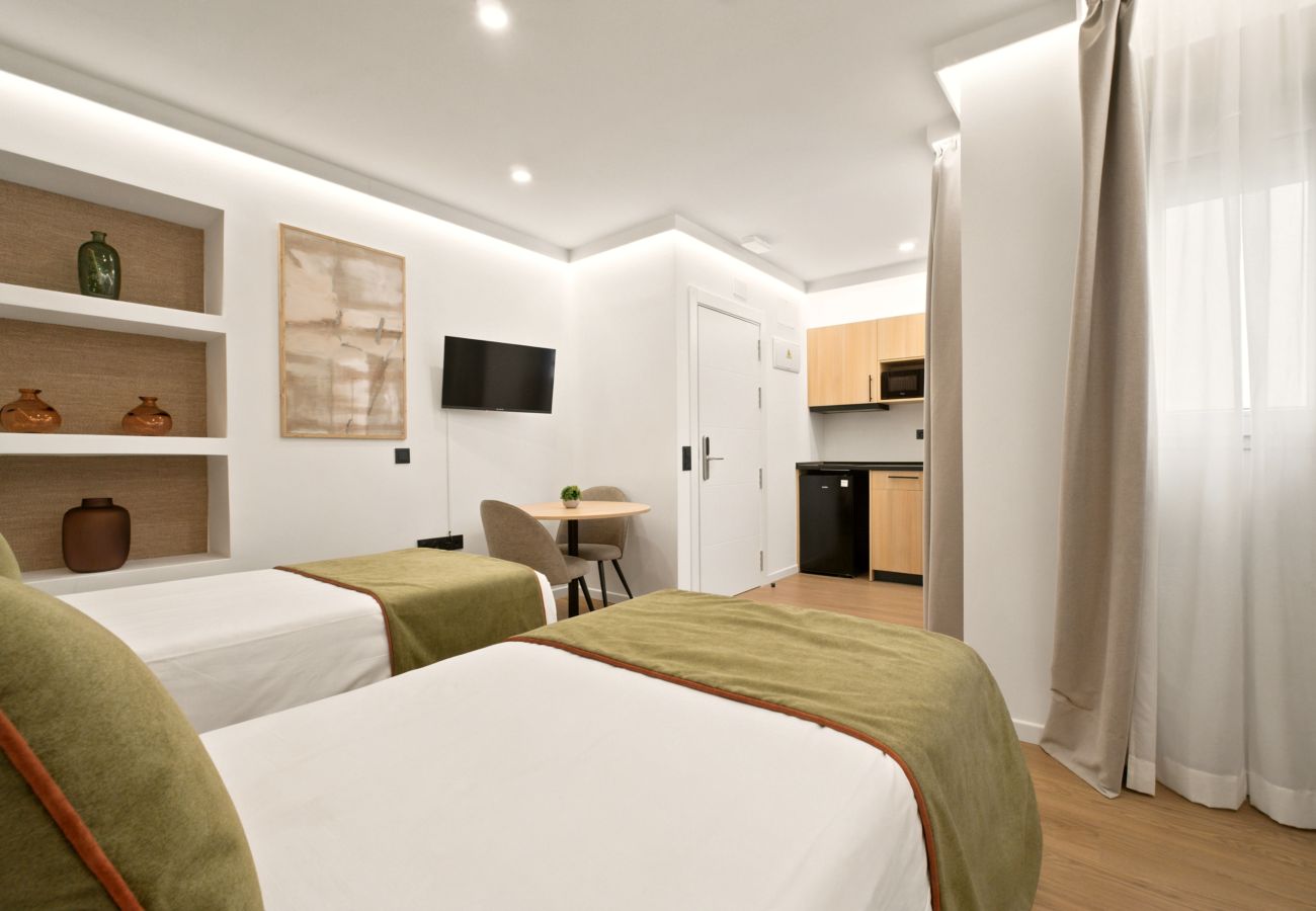 Studio in Madrid - Bulevar Living 16 apartment in Madrid 