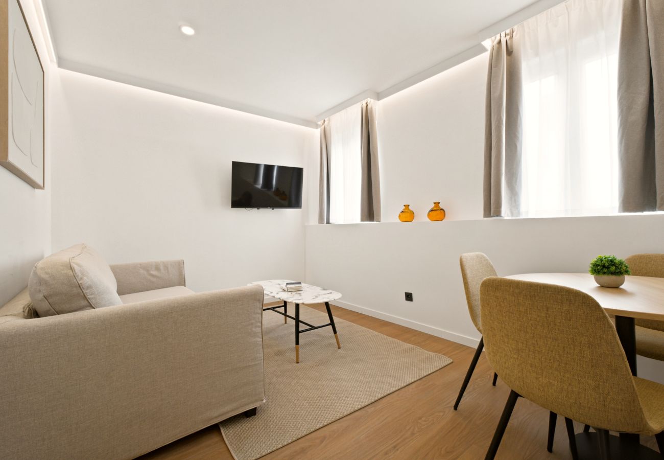 Studio in Madrid - Bulevar Living 19 apartment in Madrid 
